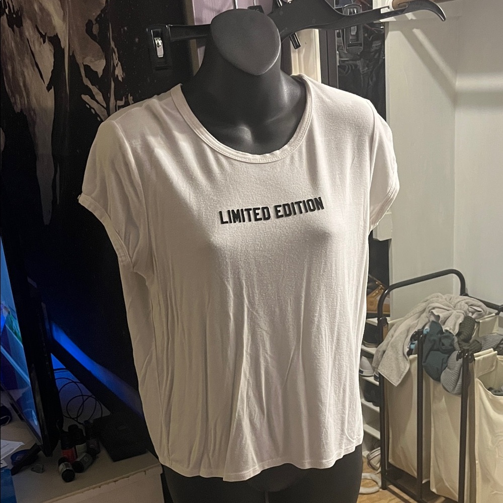 Wet Seal White 'Limited Edition' Short Sleeve Tee